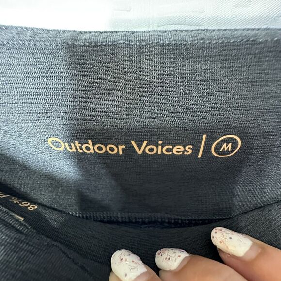 Outdoor Voices Leggings Womens Medium Blue Black Two Tone Crop Workout Gym - Picture 7 of 12